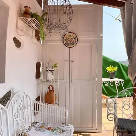 Casa Abuelitilla テロル